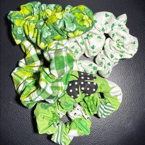 St. Patrick’s Day 4- Pack Scrunchies Clovers Green White